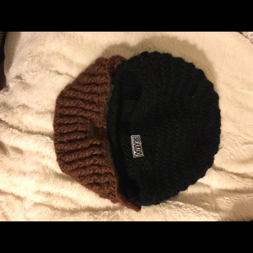 Beardo ski hat